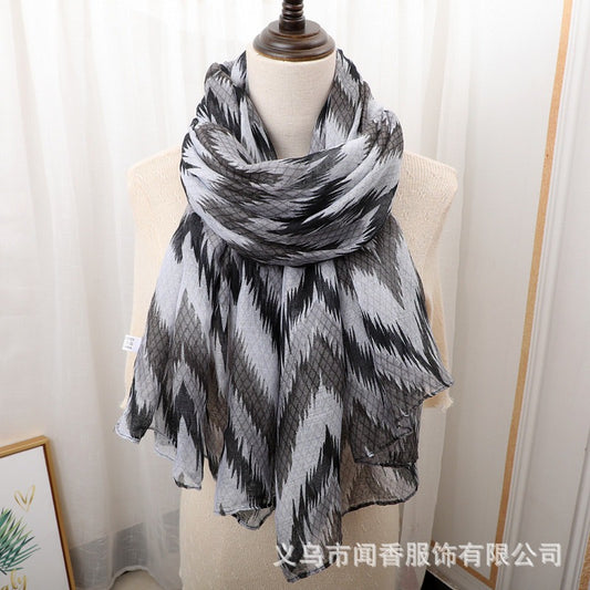 Geometric waved Grey