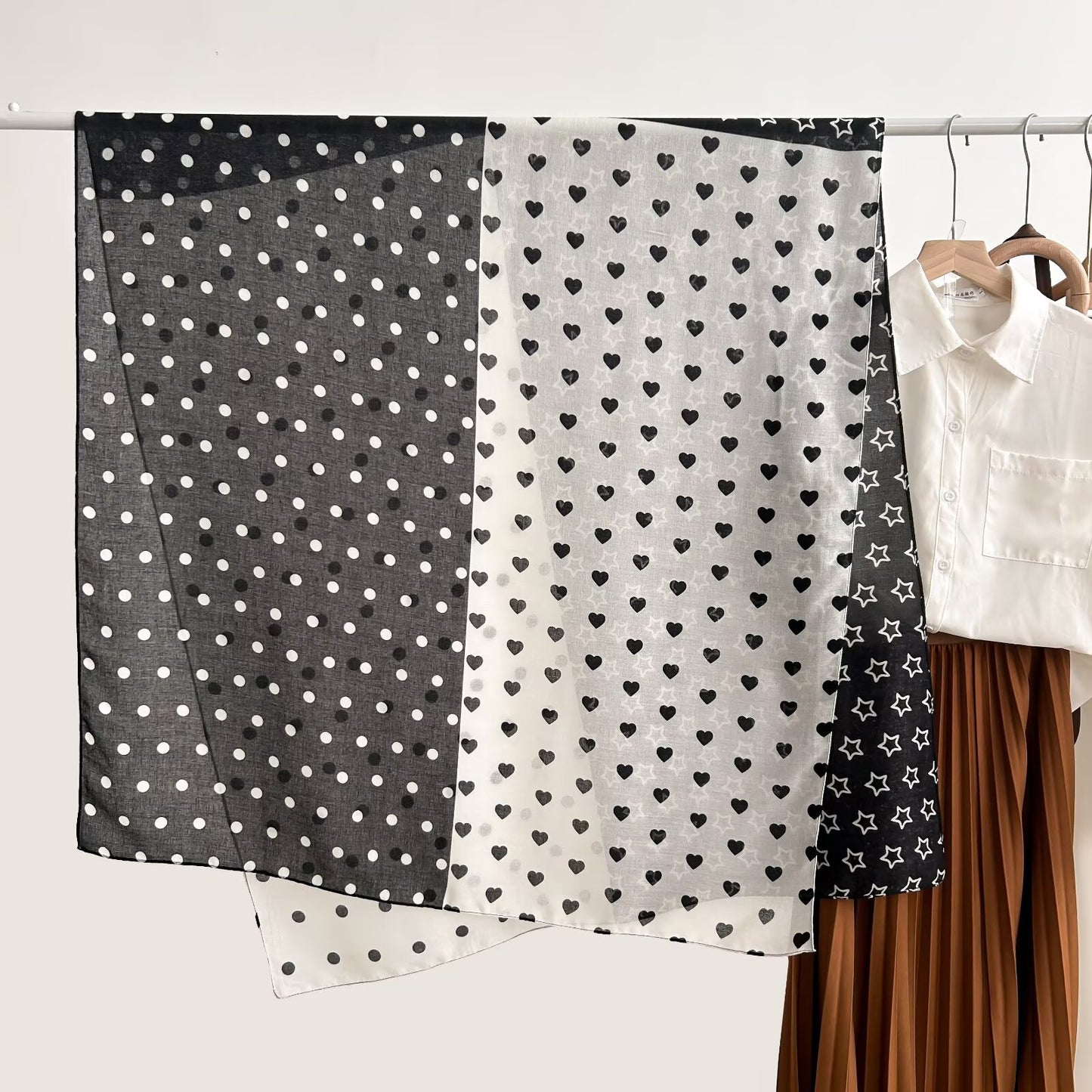 Star & Dot Print