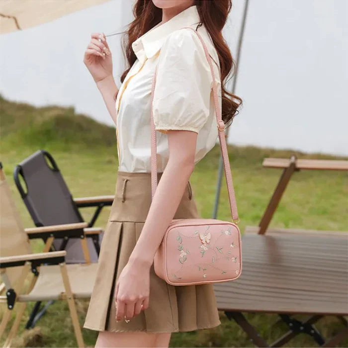 Embroidered Bag Pink