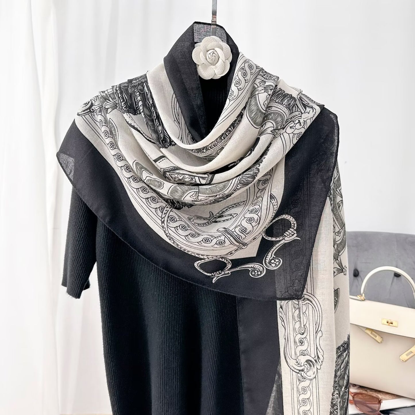 Printed Scraf Black S5