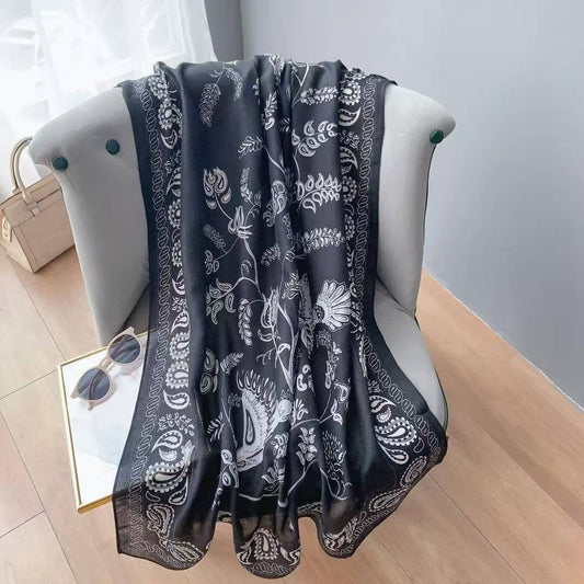 Paisley Black-N1