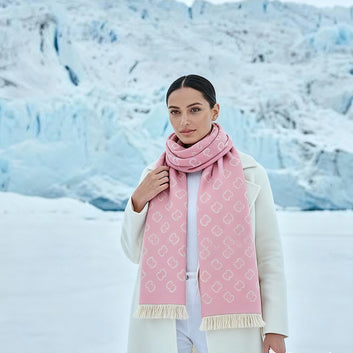 C-C Pink premium Cashmere Scarf