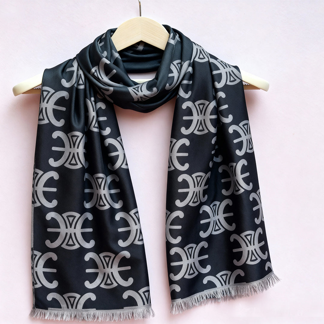 Cel-line logo Black Premium Cashmere