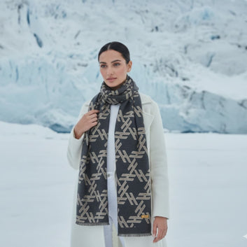 H-H Black Premium Cashmere